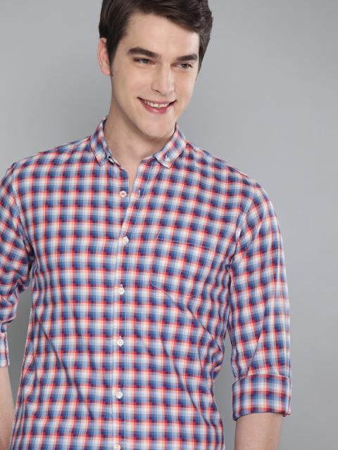 

Mast & Harbour Men Blue & Red Regular Fit Checked Casual Shirt