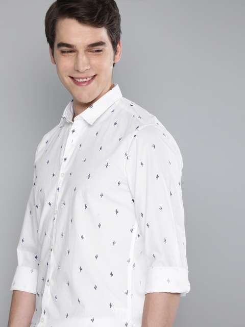 

Mast & Harbour Men White Printed Casual Shirt