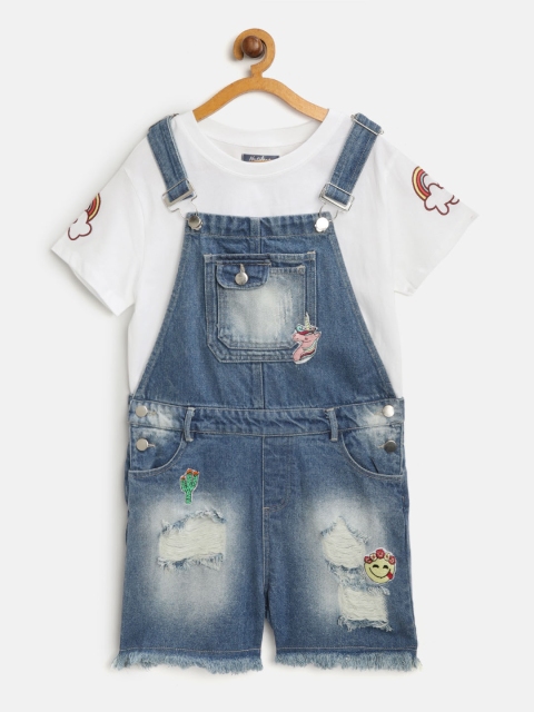 

Natilene Girls Blue & White Solid T-shirt with Denim Dungarees with Applique Detail