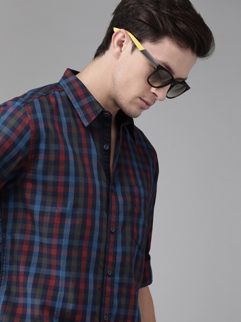 Men Navy Blue & Red Regular Fit Checked Sustainable Casual Shirt