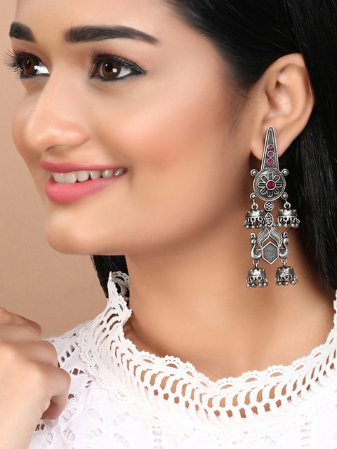 

Rubans Silver-Toned & Pink Contemporary Drop Oxidised Silver Earrings