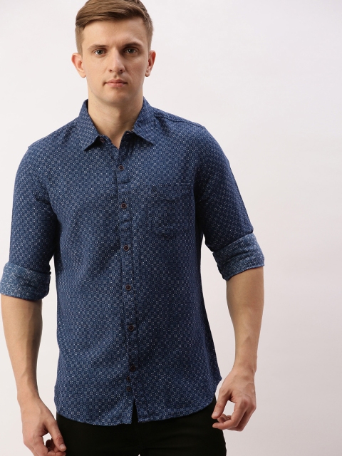 

United Colors of Benetton Men Navy Blue & White Slim Fit Woven Design Casual Shirt