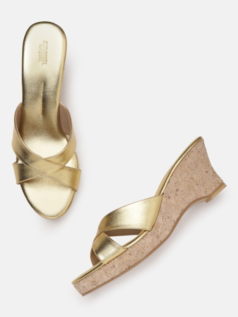 

Anouk Women Gold-Toned Solid Wedges