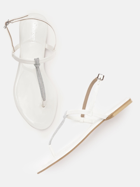 

DressBerry Women Silver-Toned & White Solid T-Strap Flats