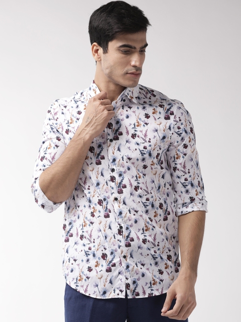 

Marks & Spencer Men White & Navy Blue Regular Fit Printed Casual Shirt