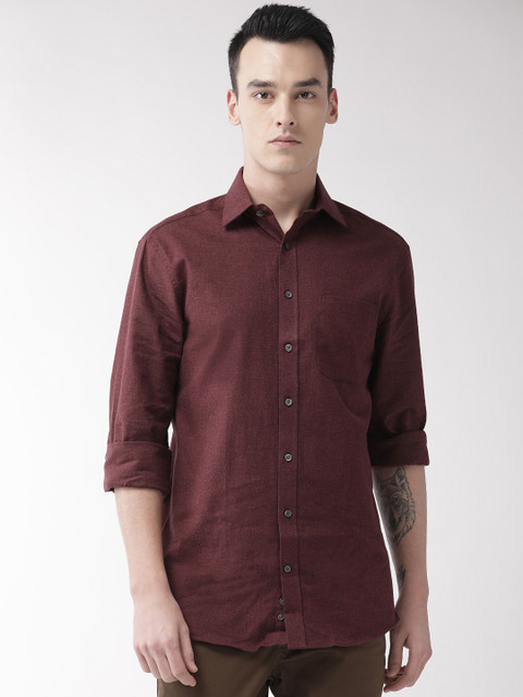 

Marks & Spencer Men Burgundy Regular Fit Solid Casual Shirt