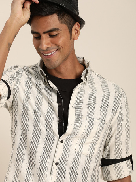 

Taavi Men Off-White Ikat Woven Design Regular Fit Casual Sustainable Shirt with Roll-Up Sleeves