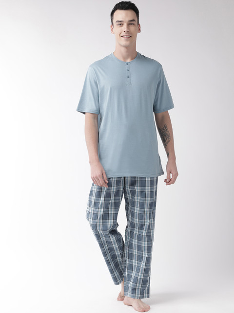 

Marks & Spencer Men Blue Checked Night suit