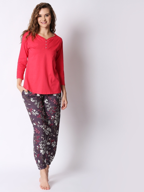 

I like me Women Pink & Grey Printed Night suit