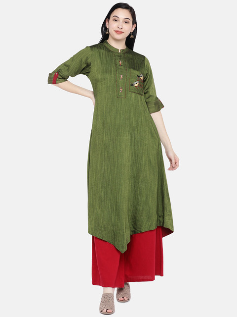 

Silai Bunai Women Green Solid Straight Kurta