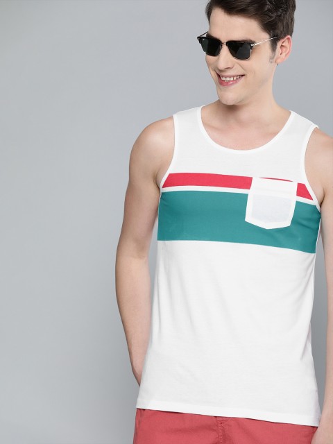 

Mast & Harbour Men White & Teal Blue Colourblocked Round Neck T-shirt