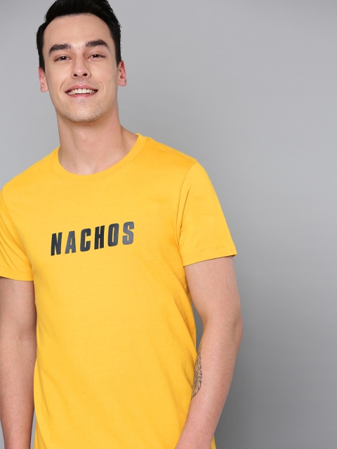 

Mast & Harbour Men Mustard Yellow Solid Round Neck T-shirt