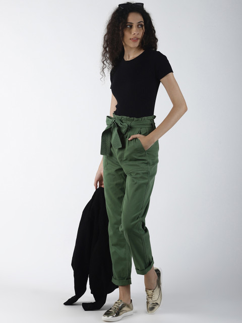 

Blue Saint Women Green Regular Fit Solid Crop Peg Trousers