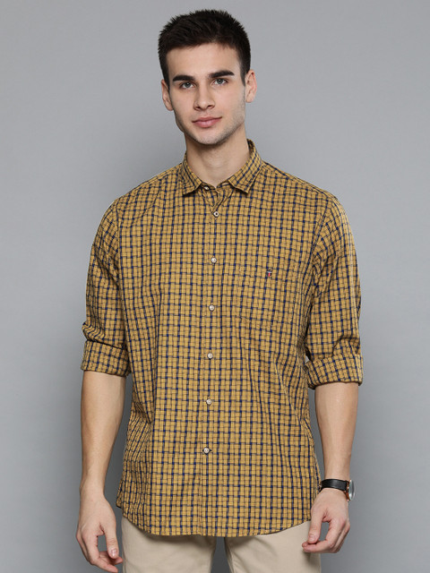 

Louis Philippe Sport Men Brown & Navy Blue Slim Fit Checked Casual Shirt