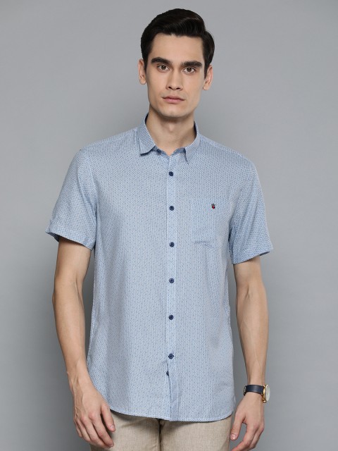 

Louis Philippe Sport Men Blue Printed Slim Fit Casual Shirt