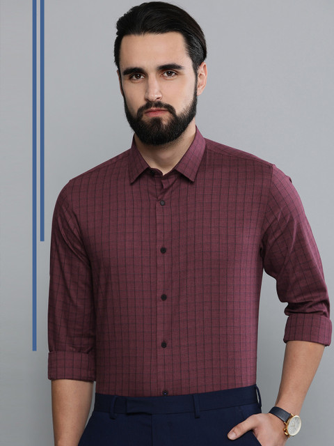 

Louis Philippe Ath.Work Men Burgundy & Black Super Slim Fit Checked Casual Shirt