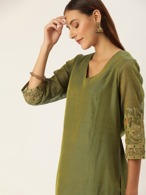 

House of Pataudi Women Olive Green Solid Straight Kurta With Embroidered Detailing