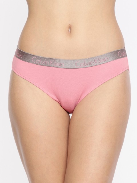 

Calvin Klein Underwear Women Pink Seamless Solid Bikini Briefs QD3540PNP