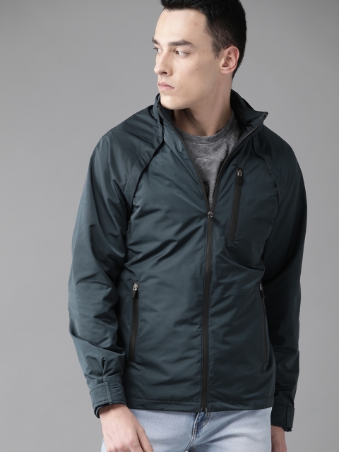 

Roadster Men Navy Blue Solid Padded Jacket with Detachable Sleeves