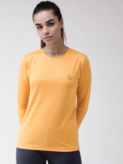 

Chkokko Women Yellow Solid Round Neck Training T-shirt