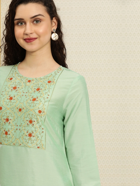 Women Green Yoke Design A-Line Kurta