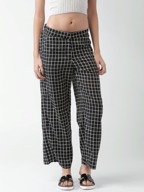 

Mast & Harbour Women Black & White Checked Flat-Front Trousers