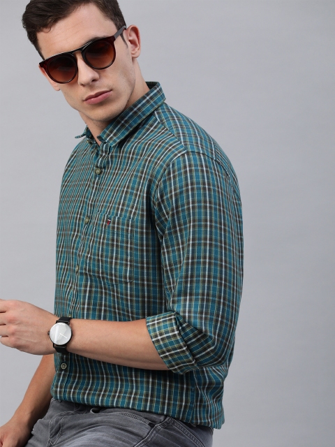 

Louis Philippe Jeans Men Blue & White Slim Fit Checked Casual Shirt