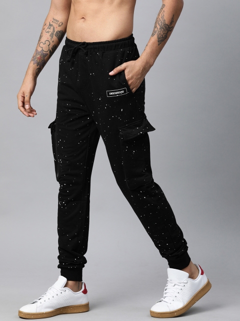 

Kook N Keech Men Black & White Printed Straight Fit Joggers