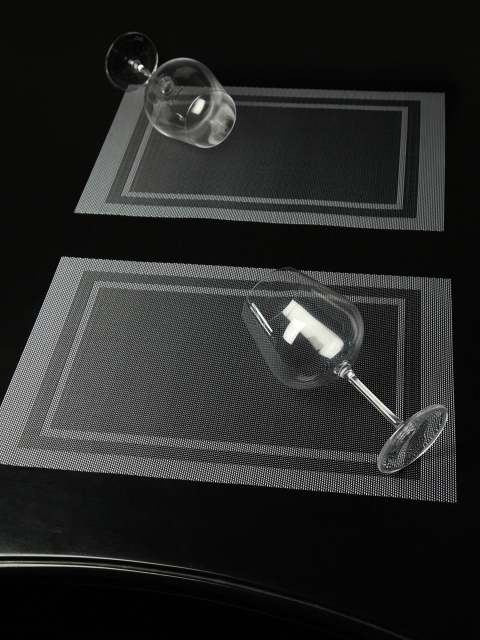 

OBSESSIONS Set of 6 Dual Toned Grey Patterned Vinyl Maze Dining Table Mat