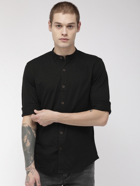 

YWC Men Black Regular Fit Solid Knitted Casual Shirt
