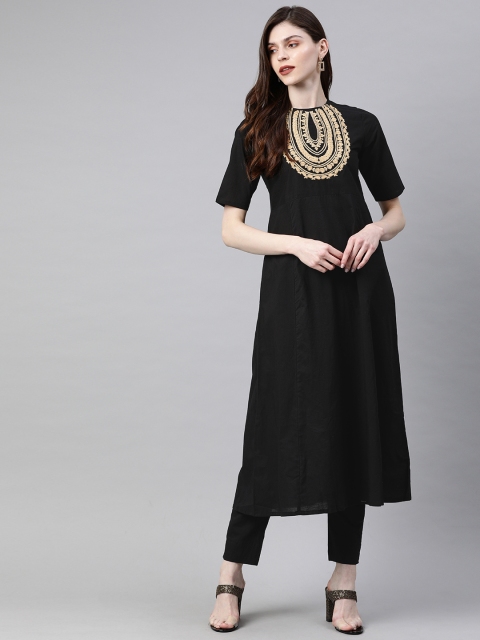 

SIAH Women Black Yoke Design Kurta with Trousers