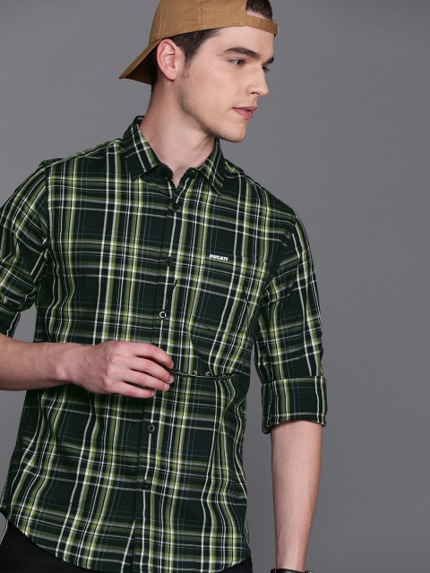 

Ducati Men Green & White Slim Fit Checked Casual Shirt