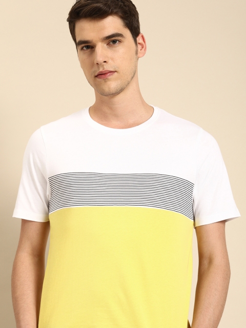 

ether Men Yellow & White Colourblocked Round Neck T-shirt