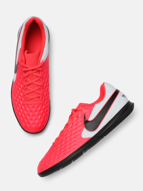 

Nike Unisex Red LEGEND 8 CLUB Football Shoes