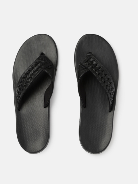 

Nike Men Black Woven Design KEPA KAI THONG 2 LEA Flip-Flops