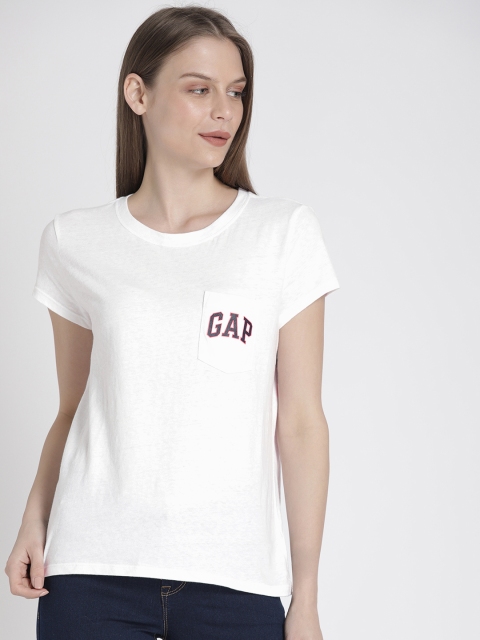 

GAP Women White Solid Logo Pocket T-Shirt