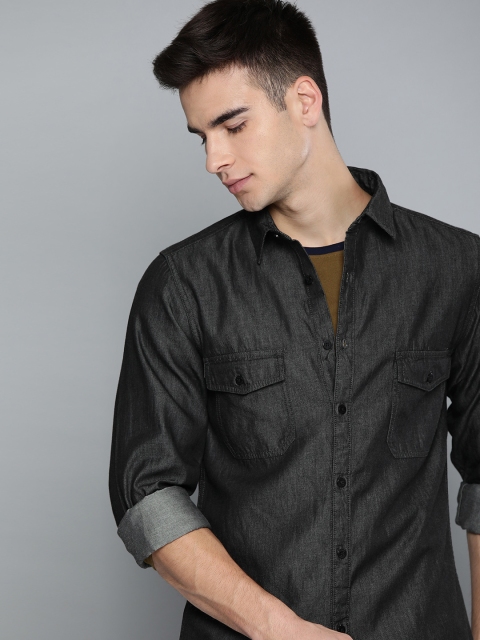 

Harvard Men Black Regular Fit Solid Casual Shirt