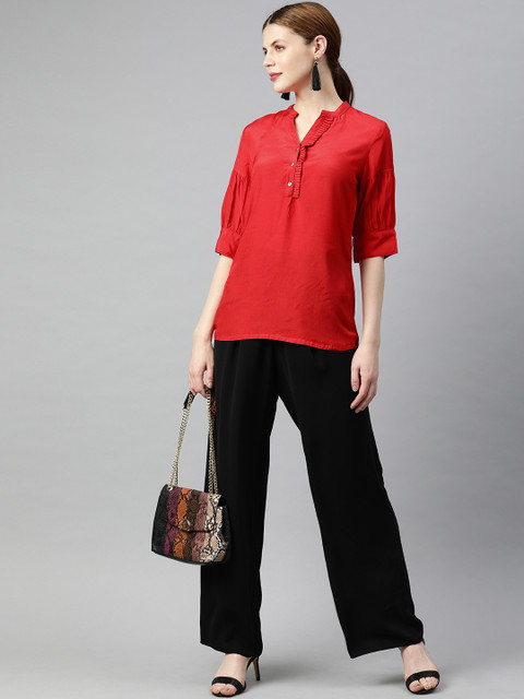 

Jaipur Kurti Women Red Solid Regular Top with Pleats Detail