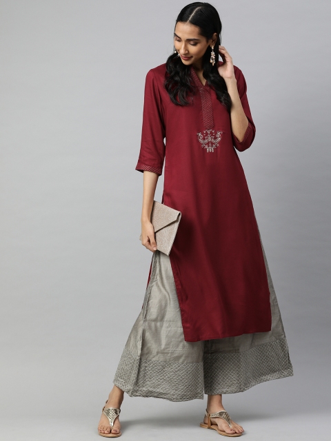 

Jaipur Kurti Women Maroon Embroidered Straight Kurta