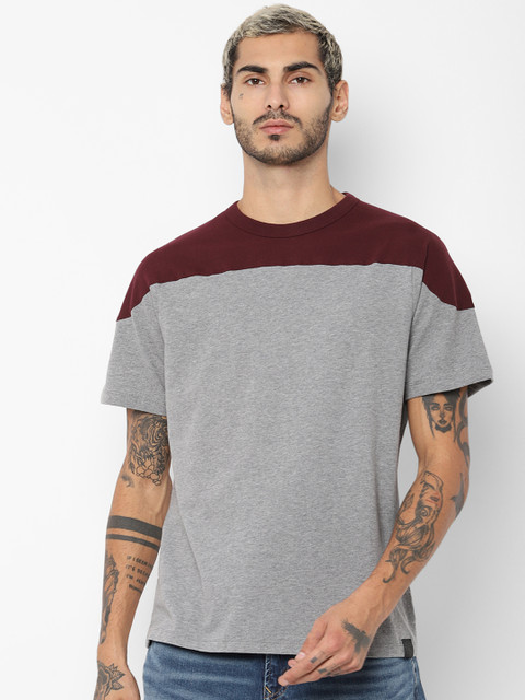 

AMERICAN EAGLE OUTFITTERS Men Grey & Maroon Colourblocked Round Neck T-shirt