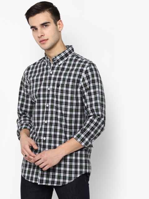 

AMERICAN EAGLE OUTFITTERS Men Green & White Regular Fit Checked Casual Shirt