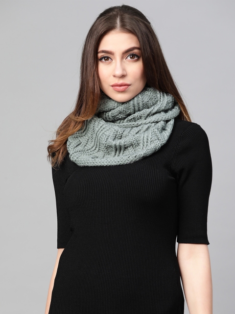 

SASSAFRAS Women Grey Self Design Woollen Snoode