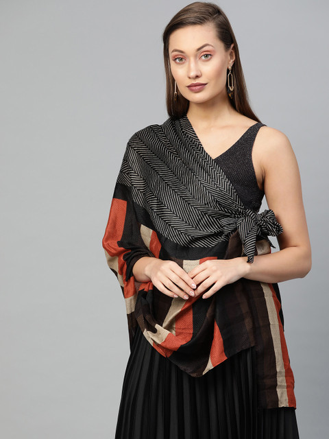 

SASSAFRAS Women Black & Off-White Printed Stole