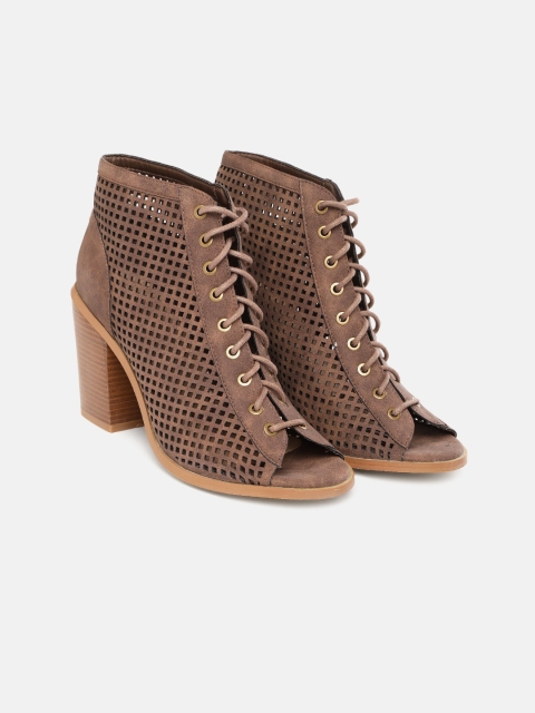

Carlton London Women Taupe Laser Cut Mid-Top Block Heels