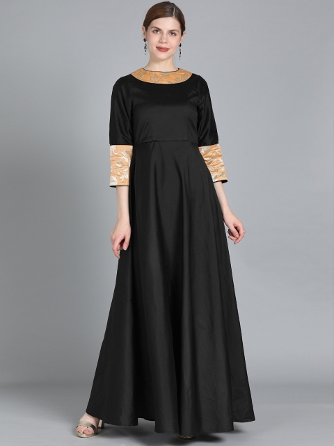 

EthnoVogue Women Black Solid Made To Measure A-Line Dress