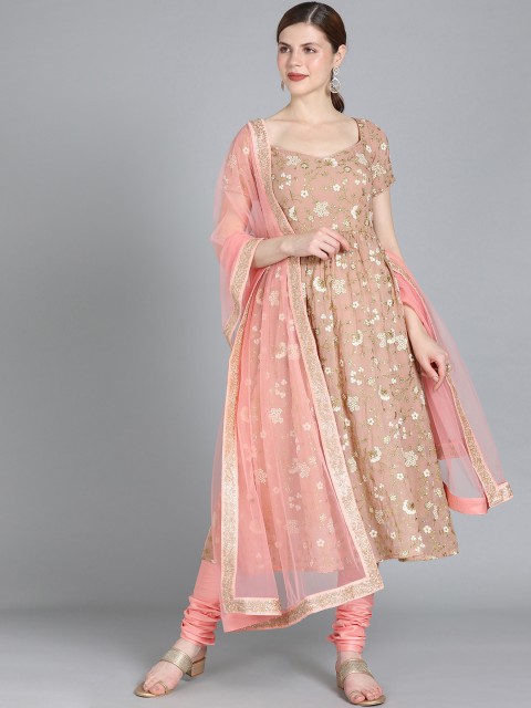 

EthnoVogue Women Peach-Coloured Embroidered Made to Measure Kurta Set