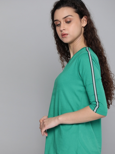 

DILLINGER Women Teal Green Solid Round Neck T-shirt