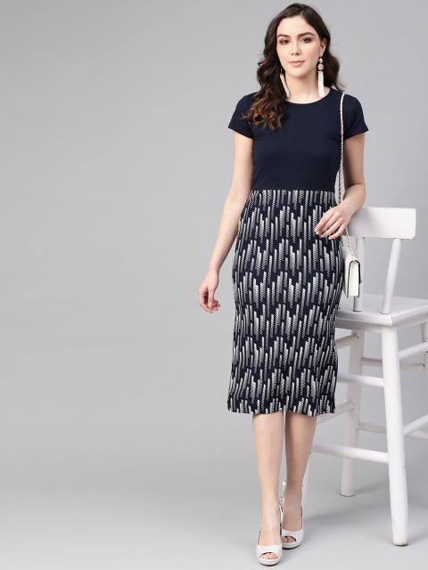 

Zima Leto Women Navy & Off-White Solid Sheath Dress, Navy blue