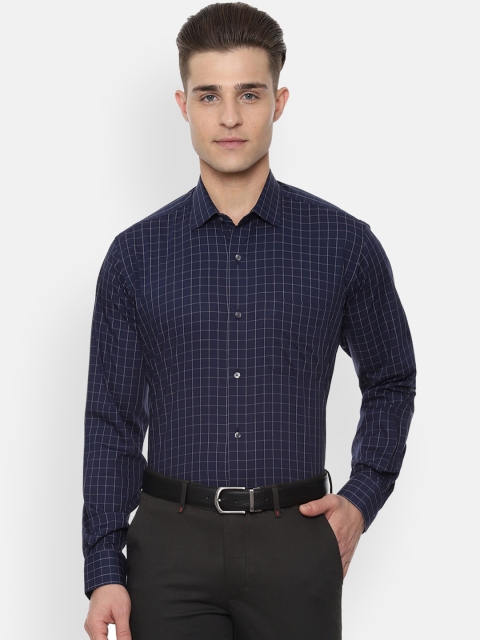 

Van Heusen Men Navy Blue & White Checked Regular Fit Formal Shirt