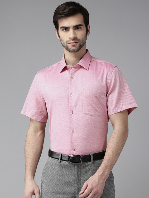 

Blackberrys Men Pink & White Slim Fit Self Design Formal Shirt